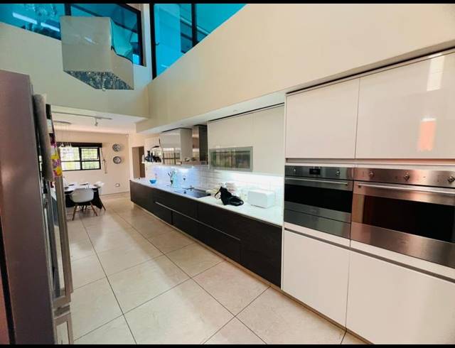 5 BEDROOM HOUSE FOR SALE IN LAUDIUM